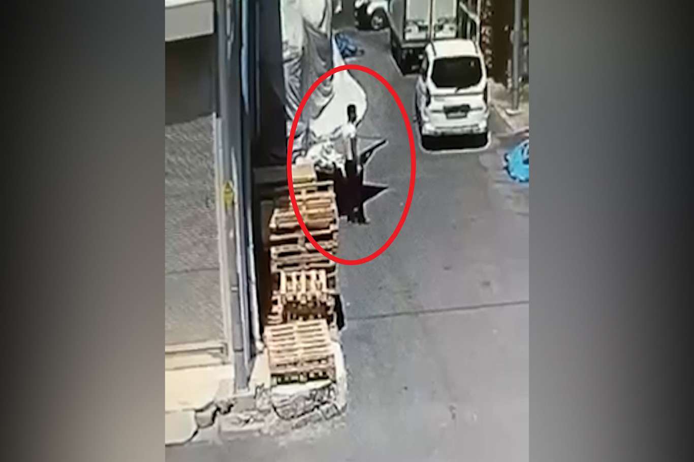 Diyarbakır'da 7 bin TL değerinde çikolata ürünü çalındı