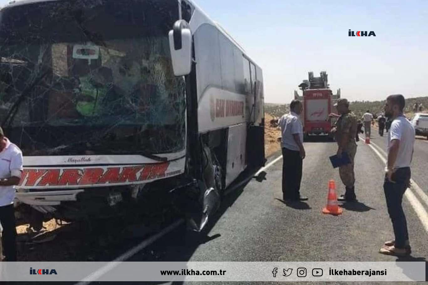 Şırnak'ın İdil ilçesinde otobüs ile otomobil kafa kafaya çarpıştı: 1ölü, 10 yaralı