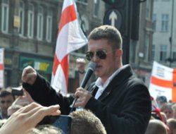 İslam Karşıtı İngilizlerden Gezi Parkı Desteği!