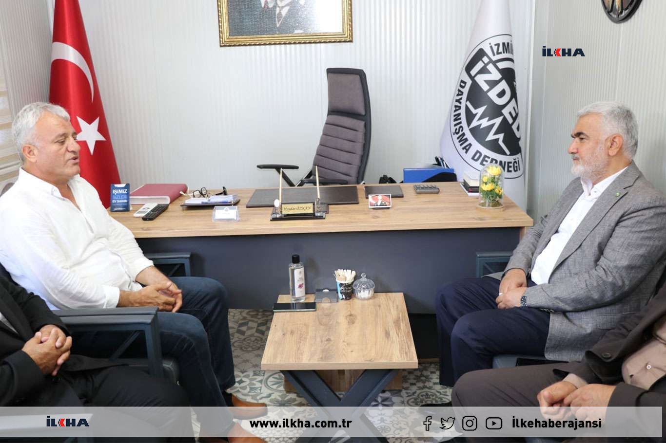 Yapıcıoğlu'ndan İzmir Depremzedeleri Dayanışma Derneği'ne ziyaret