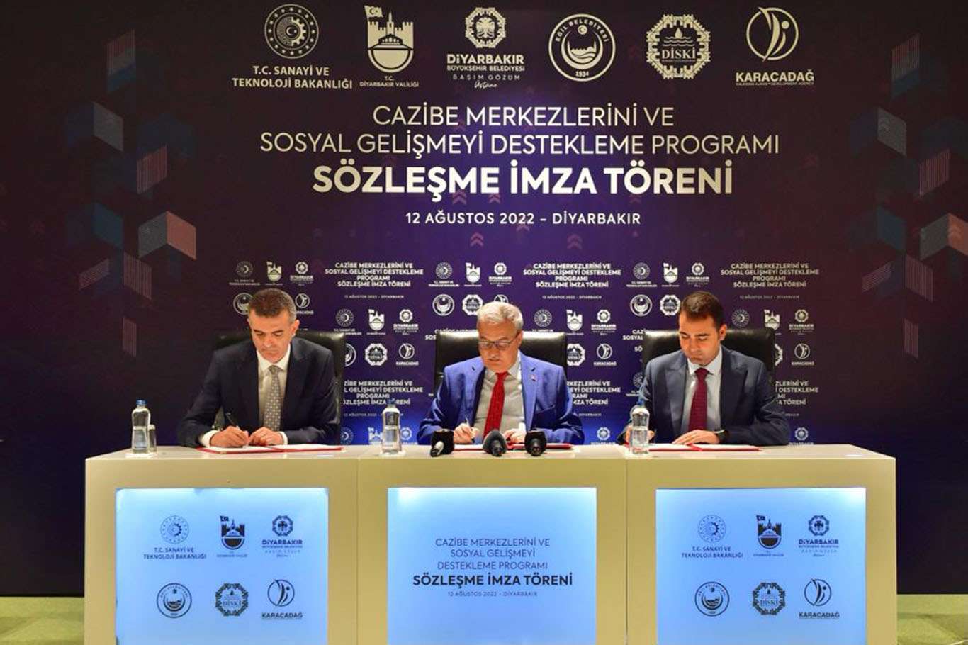 Diyarbakır'da elektrikli tekne ve "Dom" kadınların istihdamı için protokol imzalandı