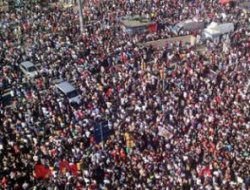 Kılıçdaroğlu Taksim Meydanı'nda