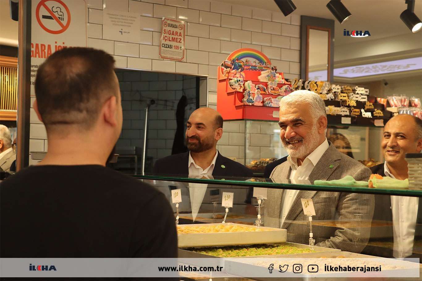 Serokê Giştî yê HUDA PAR'ê Zekerîya Yapicioglu li Kirklarelî'yê dikandaran zîyaret kir