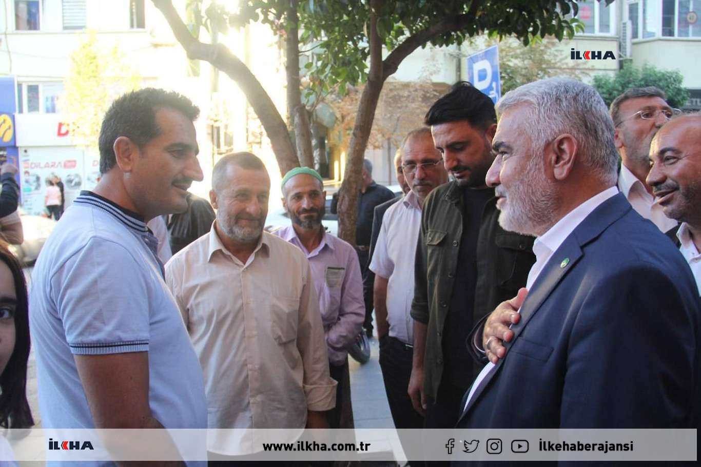 HÜDA PAR Genel Başkanı Yapıcıoğlu Isparta'da esnafı ziyaret etti