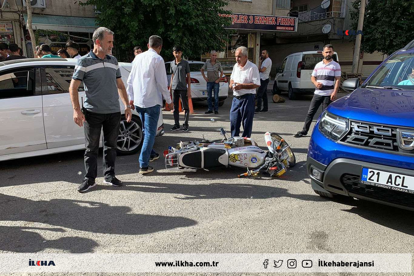 ​Diyarbakır’da ehliyetsiz sürücü polisten kaçarken kaza yaptı