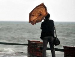 Batı ve Orta Karadeniz'de de fırtına uyarısı