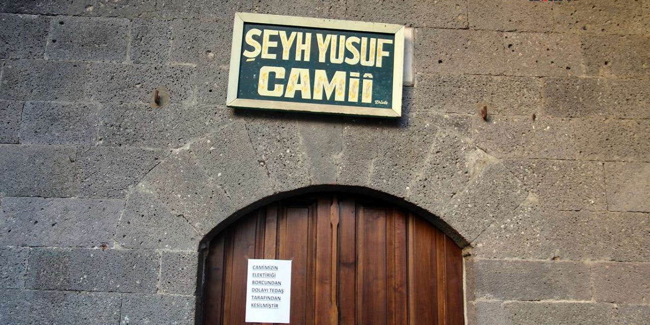 Diyarbakır'da Mevlit Kandili öncesi caminin elektriklerini kestiler