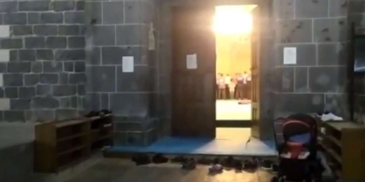 Diyarbakır'da cemaatle namaz esnasında festival müziğine ara verilmemesi tepki çekti