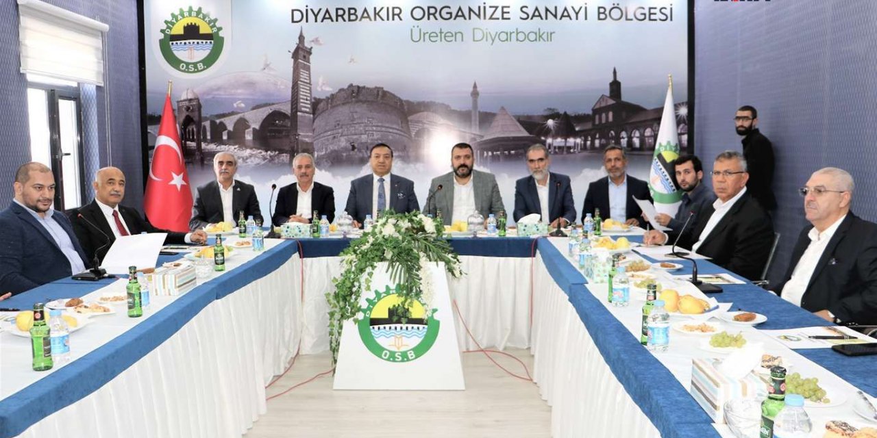 HAKSİAD'ın davetiyle 6 ülkeden iş adamları Diyarbakır'da