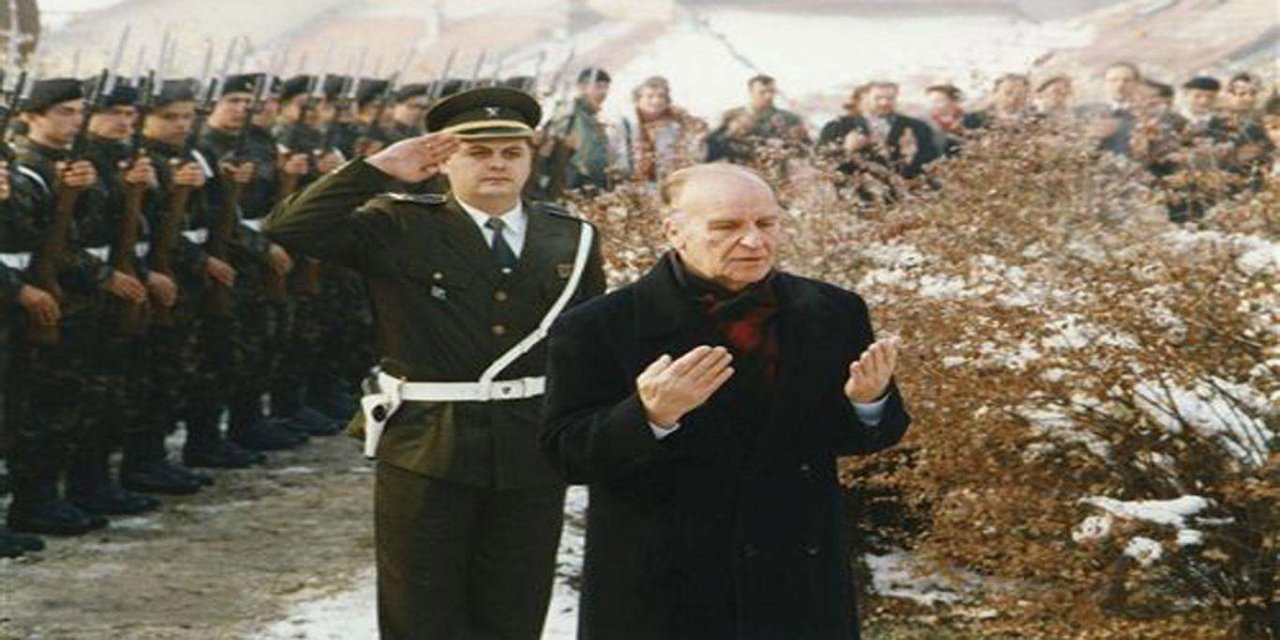 Ji ser wefata Aliya Izetbegovîç re 19 sal derbas bûn