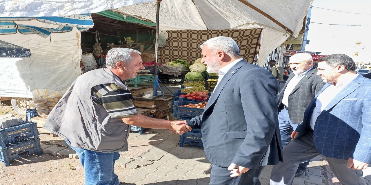 HÜDA PAR GİK Üyesi Vedat Turgut Çınar ilçemizde esnaf ziyaretinde bulundu