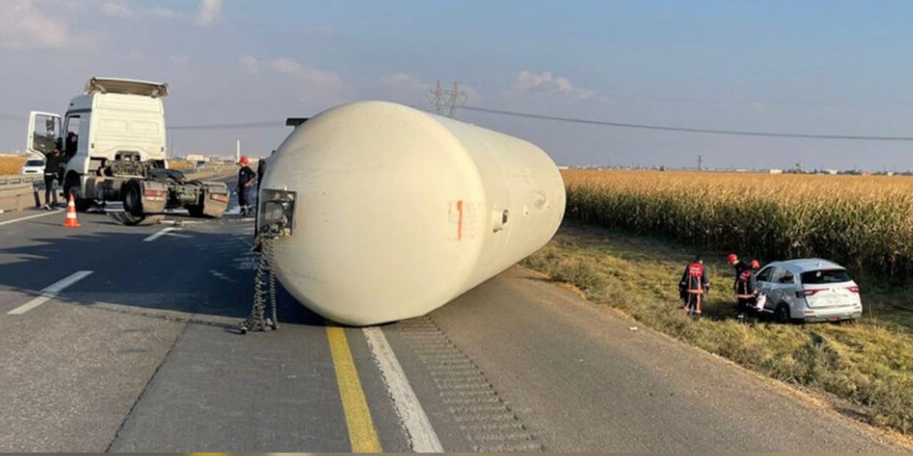 Mardin Kızıltepe'de LPG yüklü tanker ile otomobil çarpıştı: 3 yaralı
