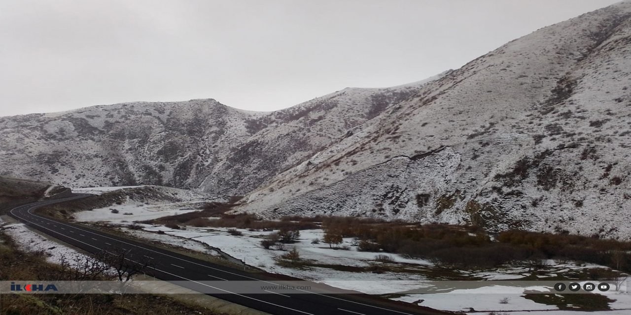 Li cihê bilind yê Agirîyê berf barîya