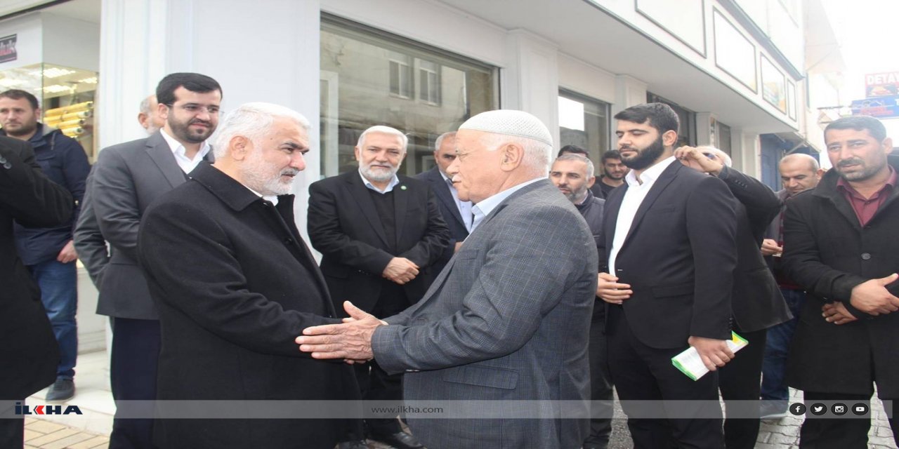 HÜDA PAR Genel Başkanı Zekeriya Yapıcıoğlu’ndan Kahta esnafına ziyaret