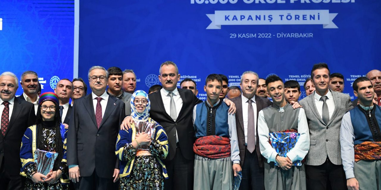 "Temel Eğitimde 10 bin Okul Projesi" tamamlandı
