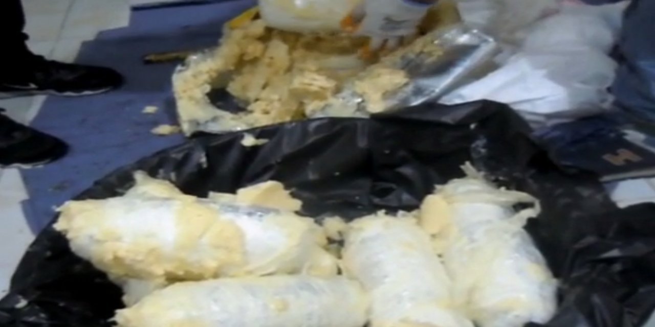 Diyarbakır'da teneke yağ içerisinde zulalanmış uyuşturucu ele geçirildi