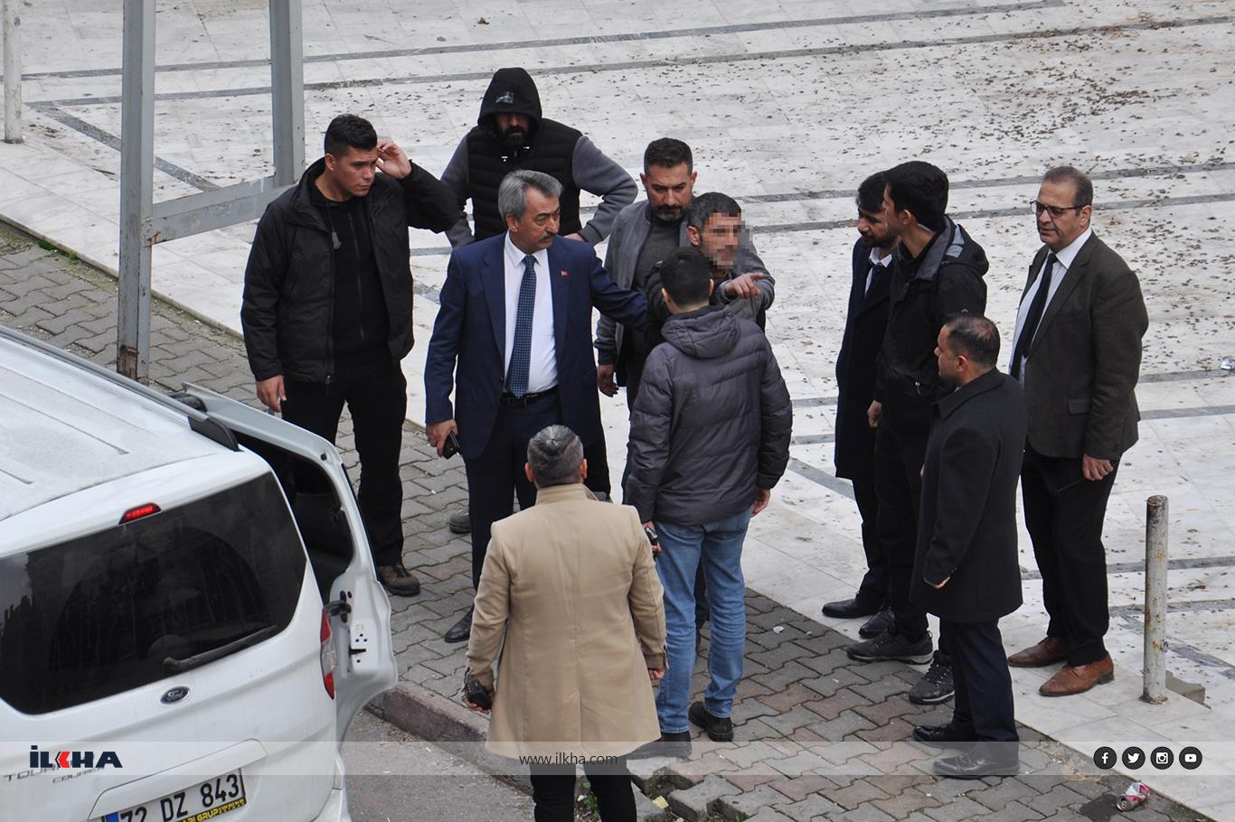 Li Êlihê welatîyek personelê DEDAŞê rehîn girt