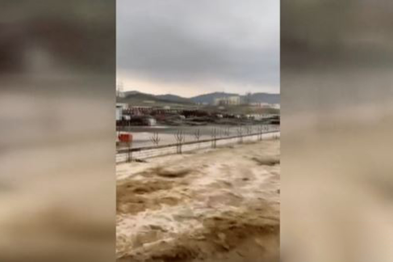 Li Mekkeyê barana zêde bû sedema lehîyê