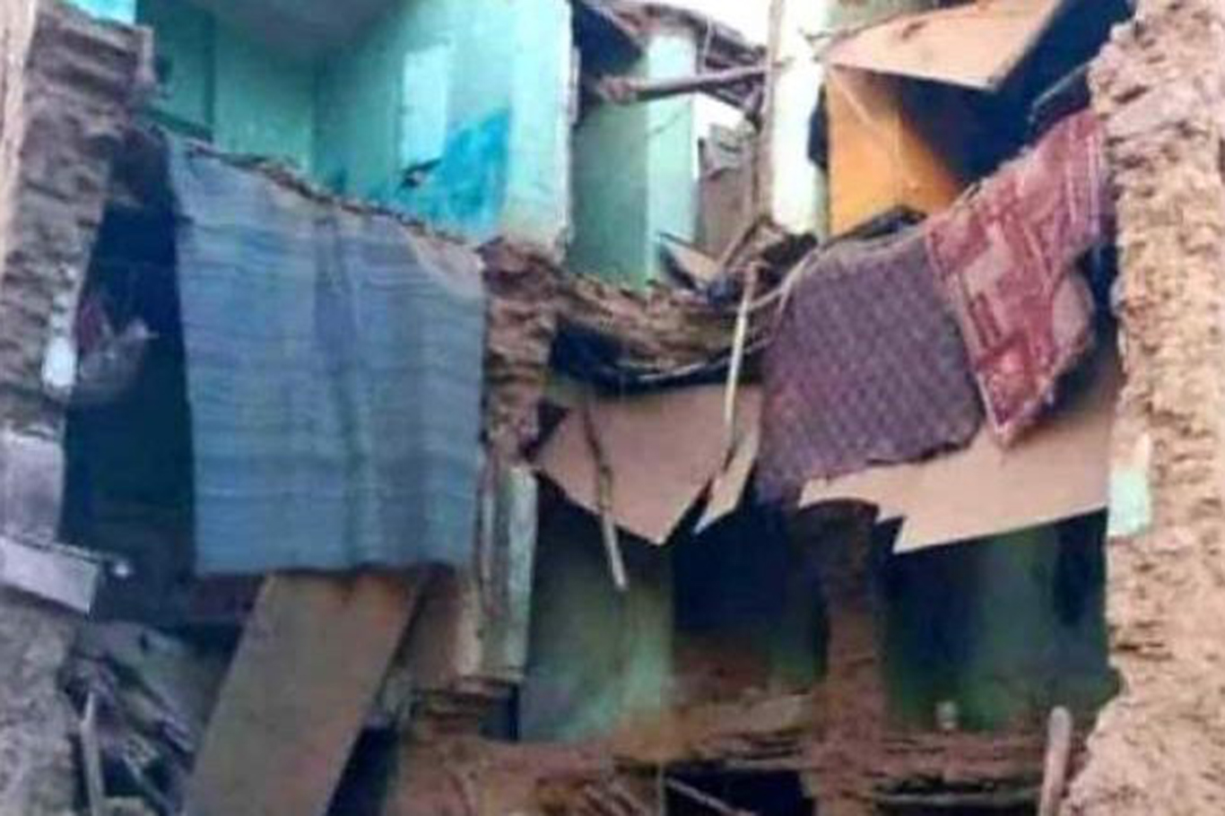 Li Yemenê avahîyeke 3 qatî hilweşîya: 9 mirî