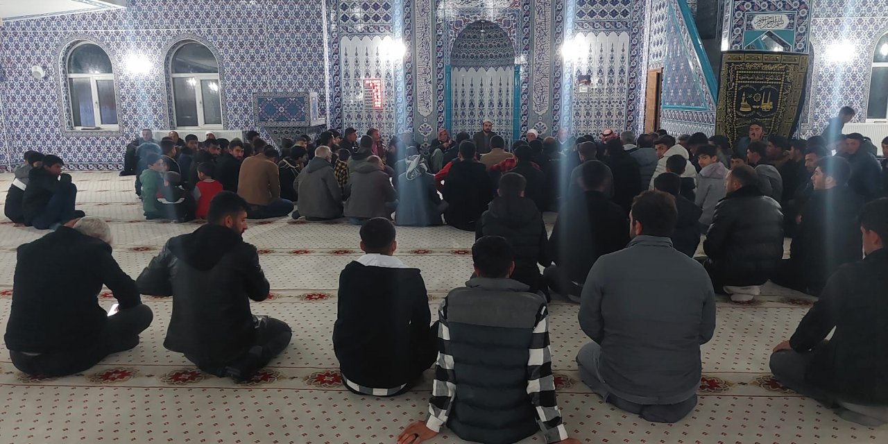 Bulutçeker (Qubik) köyünde Regaib Kandili münasebetiyle bir program düzenlendi