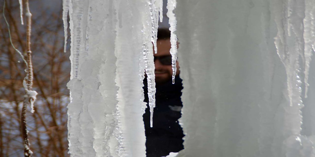 Soğuk ve rüzgârlı havalarda yüz felci riskine dikkat!