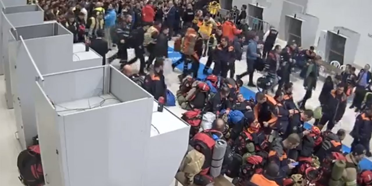 İstanbul'dan 12 bin 752 personel deprem bölgesine gitti
