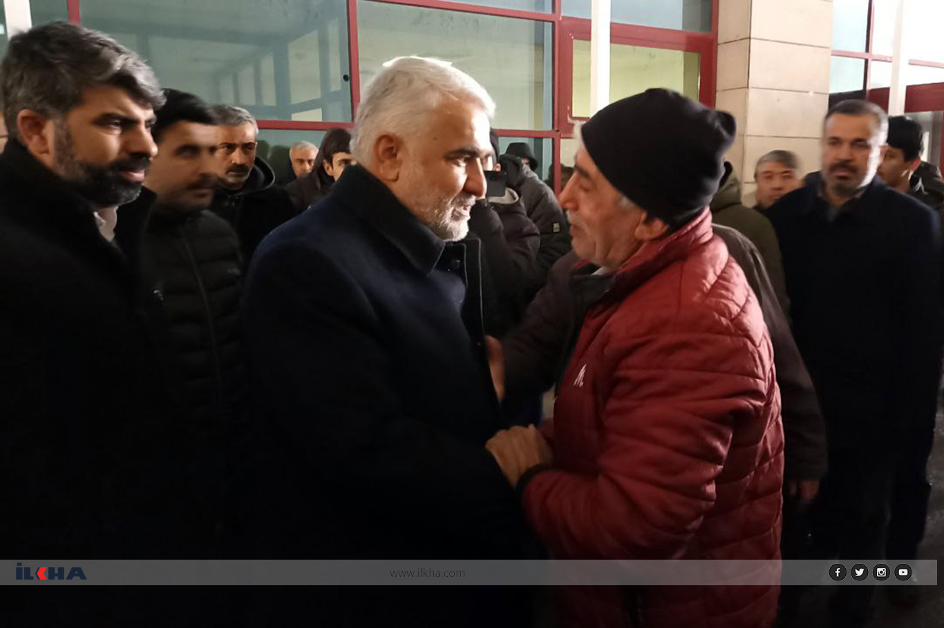 HÜDA PAR Genel Başkanı Yapıcıoğlu, depremde vefat eden Hüseyin Bayram'ın ailesine taziyelerini iletti