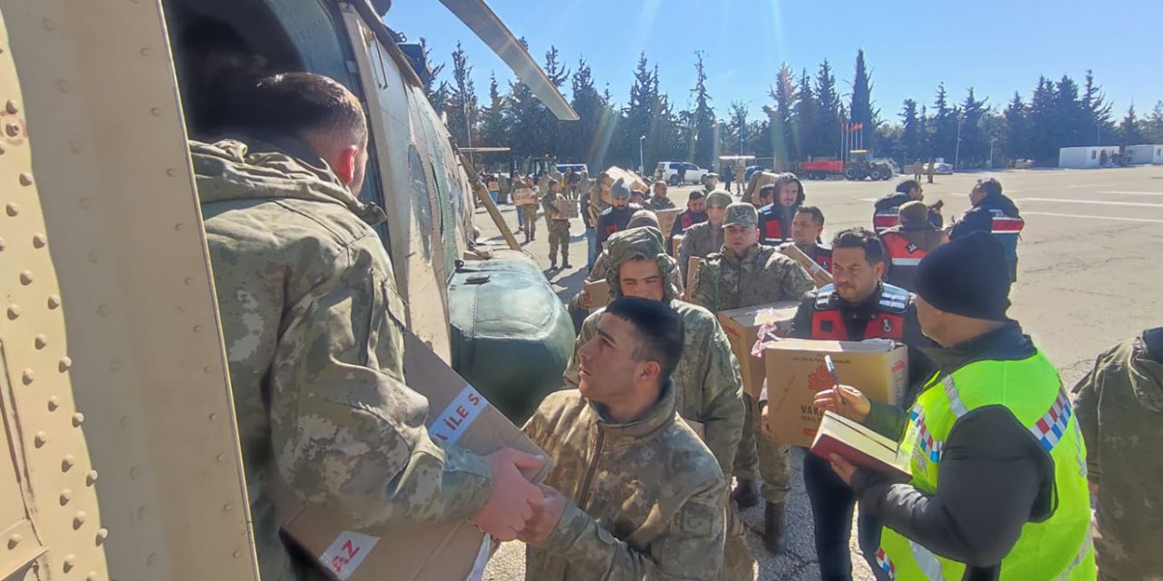 Dağlık kesimi köylerindeki depremzedelere yardım malzemesi ulaştırıldı