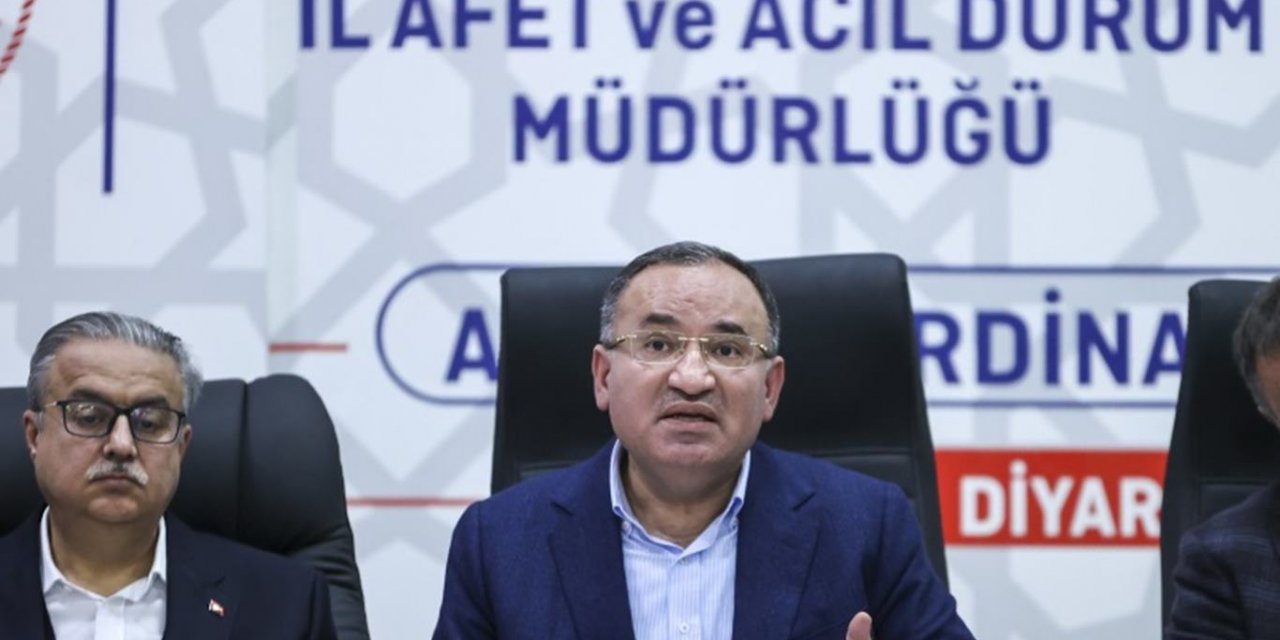 Bakan Bozdağ: Yıkılan binalarda ihmali olanların adalet önünde hesap vermesi temin edilecektir