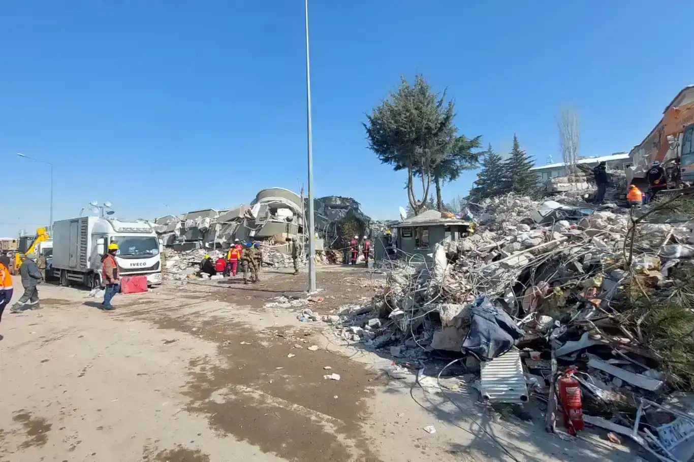 Ew ê cihê Semsûrê bê guhertin