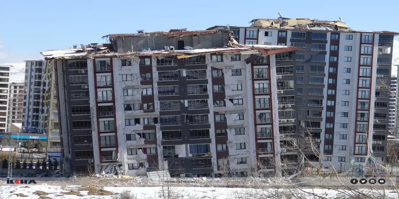 Malatya’da yeni yapılan binaların bir kısmı yıkılırken, bir çoğu da ağır hasar gördü