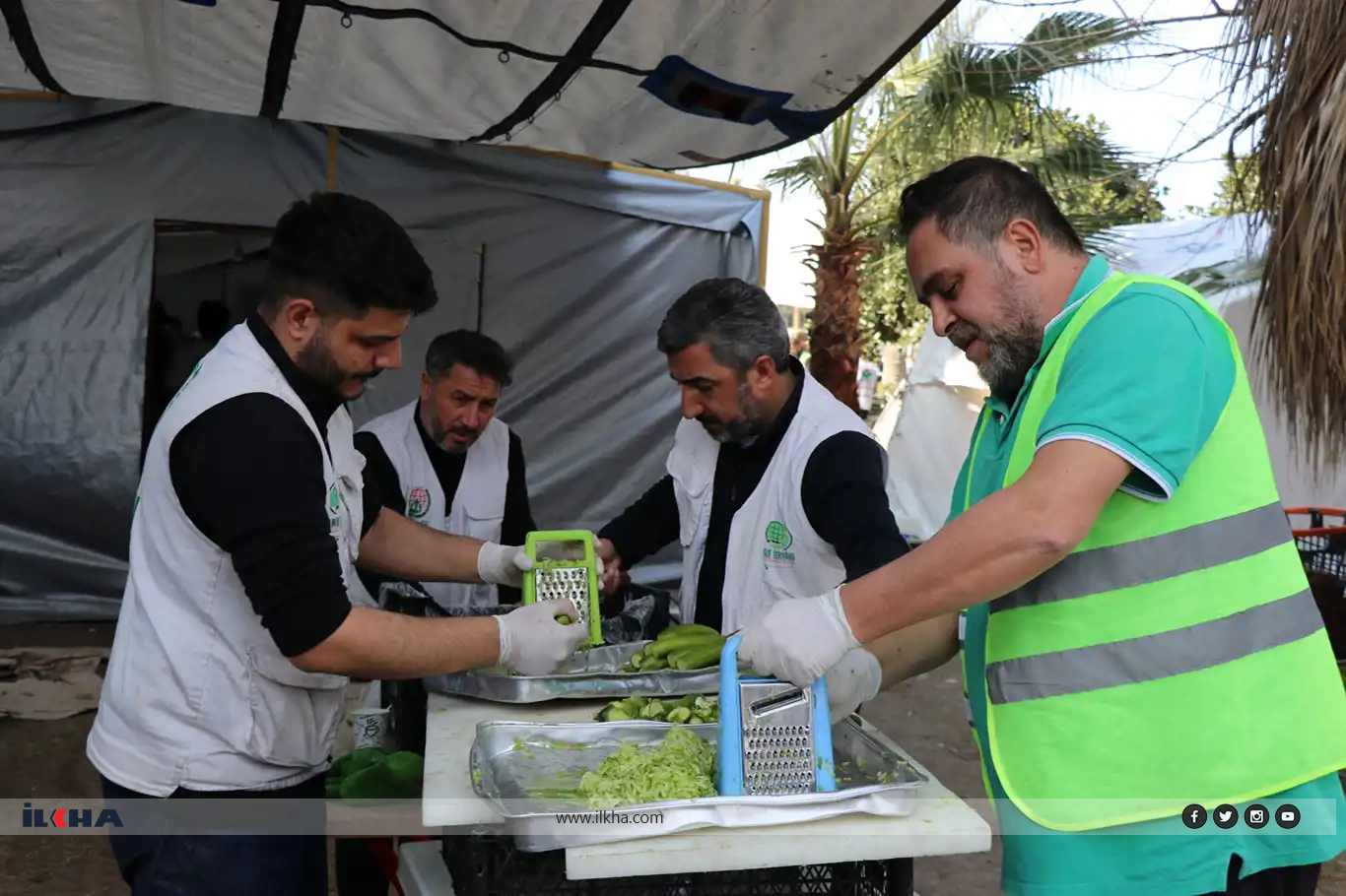 Depremin görünmeyen kahramanları: Aşçılar