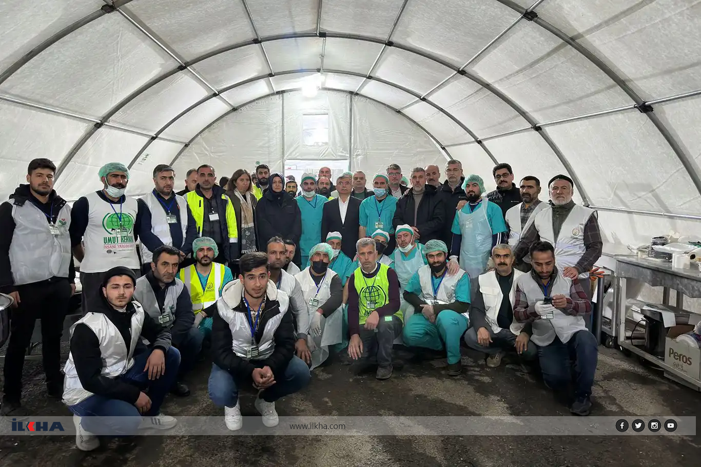 Milletvekillerinden Umut Kervanı Koordinasyon Merkezi ve aşevine ziyaret