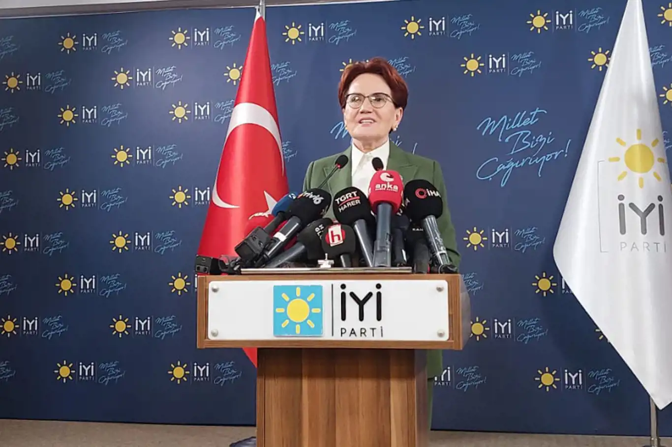 Meral Akşener ji tifaqa millet vekişîya