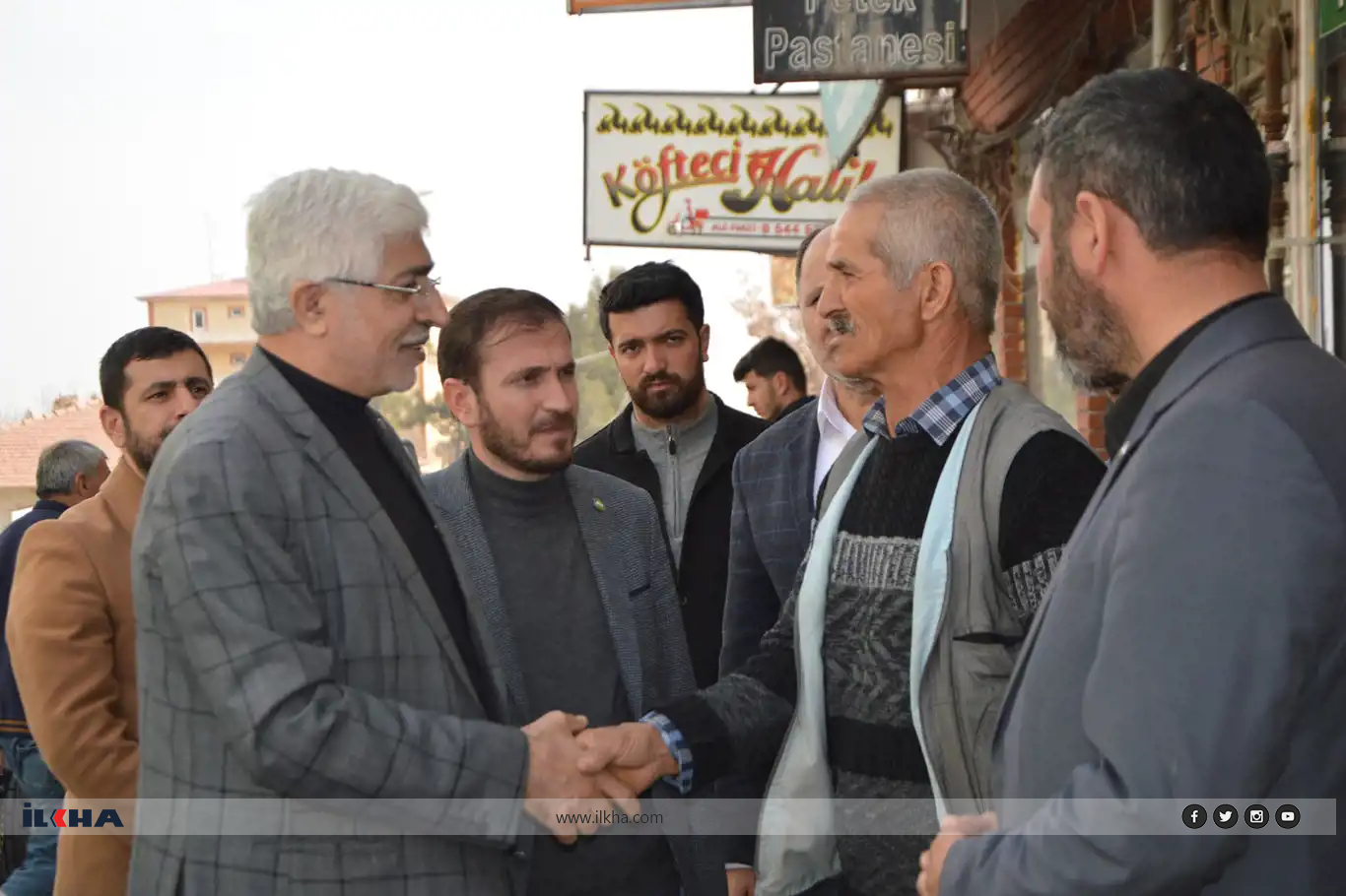 HÜDA PAR Genel Başkan Yardımcısı Tasalı, depremzedeleri ziyaret etti