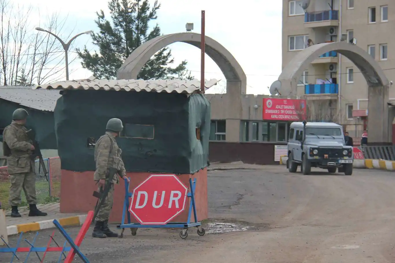 Diyarbakır D Tipi Kapalı Cezaevi boşaltıldı
