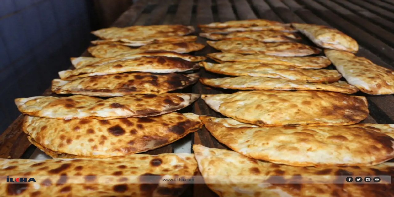 Kadim şehrin kadim lezzeti: Sembusek (kapalı lahmacun)