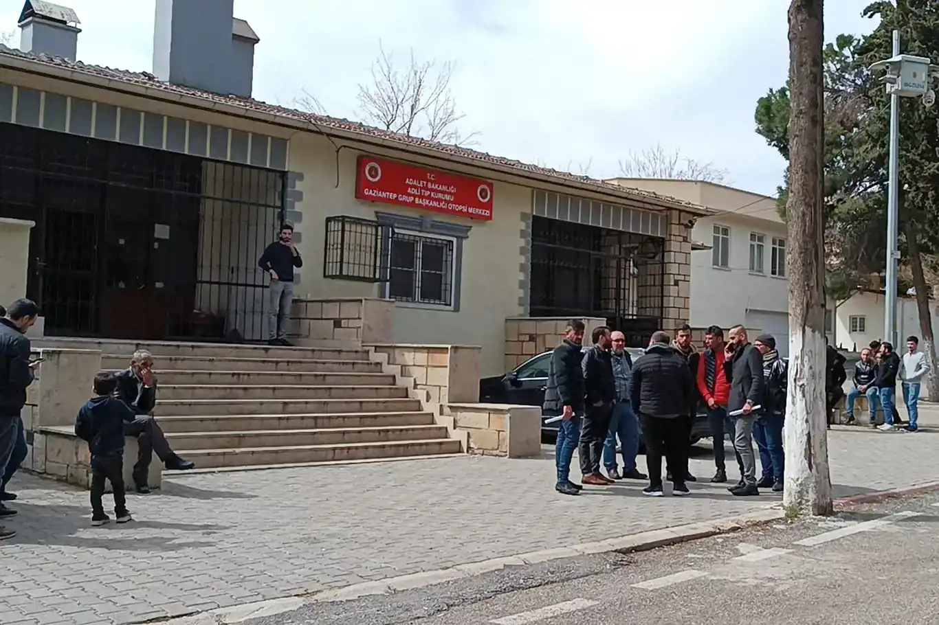 Li Entabê qeza: 5 mirî