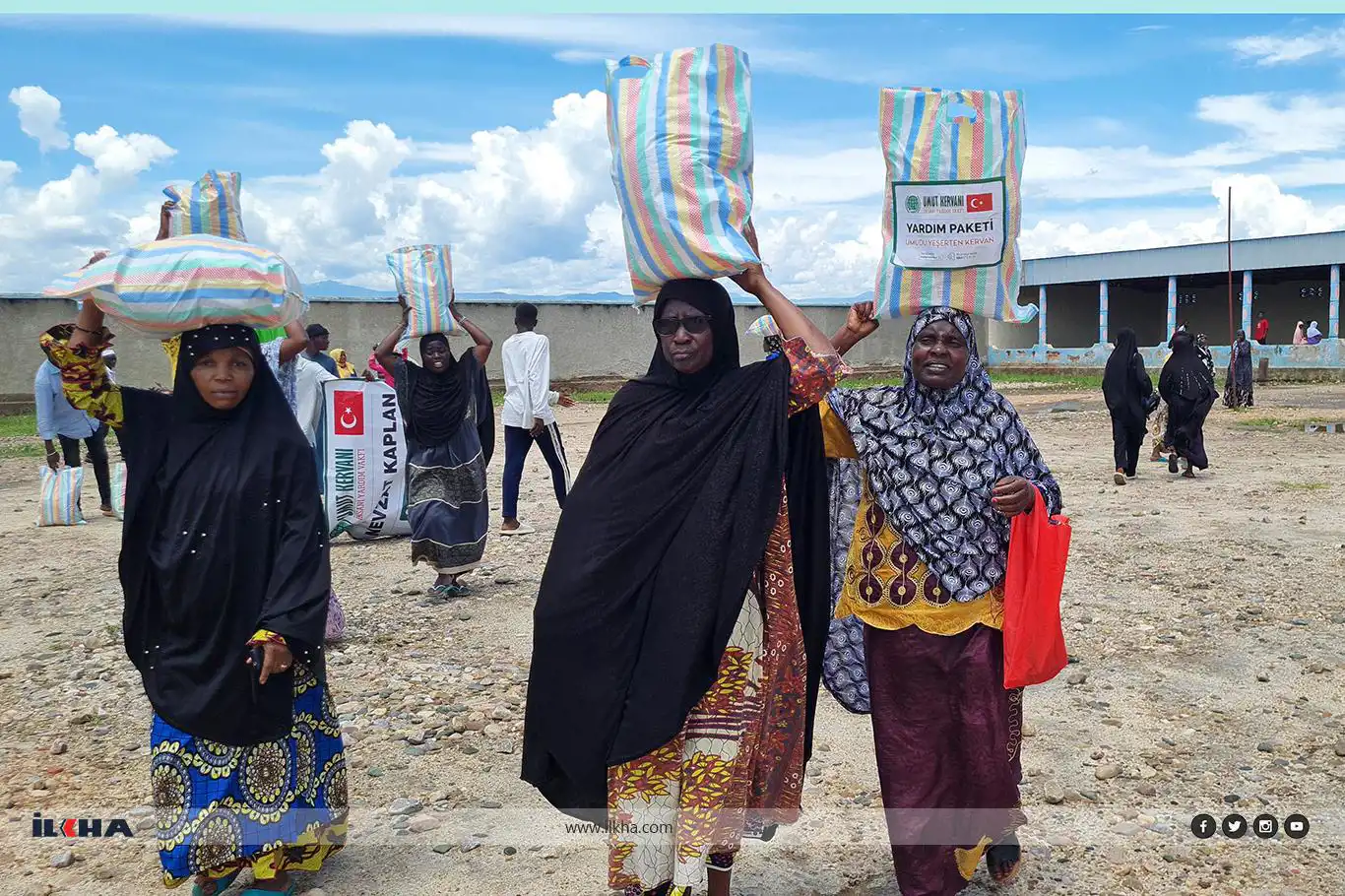 Karwanê Hêvîyê li Burundîyê alîkarîya xurekê kir