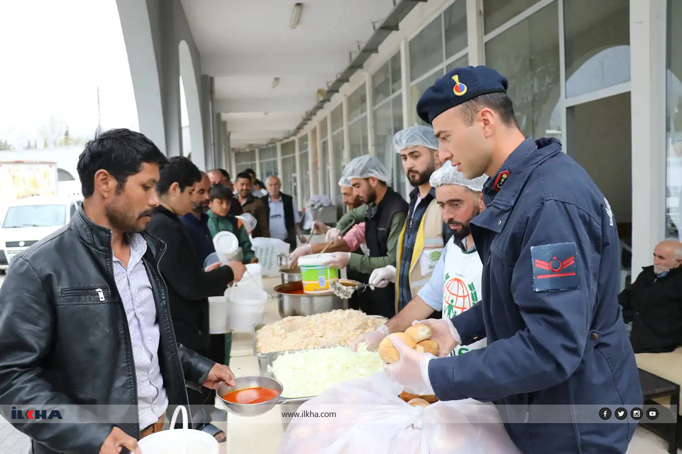 Umut Kervanı Malatya İl Koordinatörü Sevgili: Bayram yemeği ikramından sonra aş evimizi kapatacağız