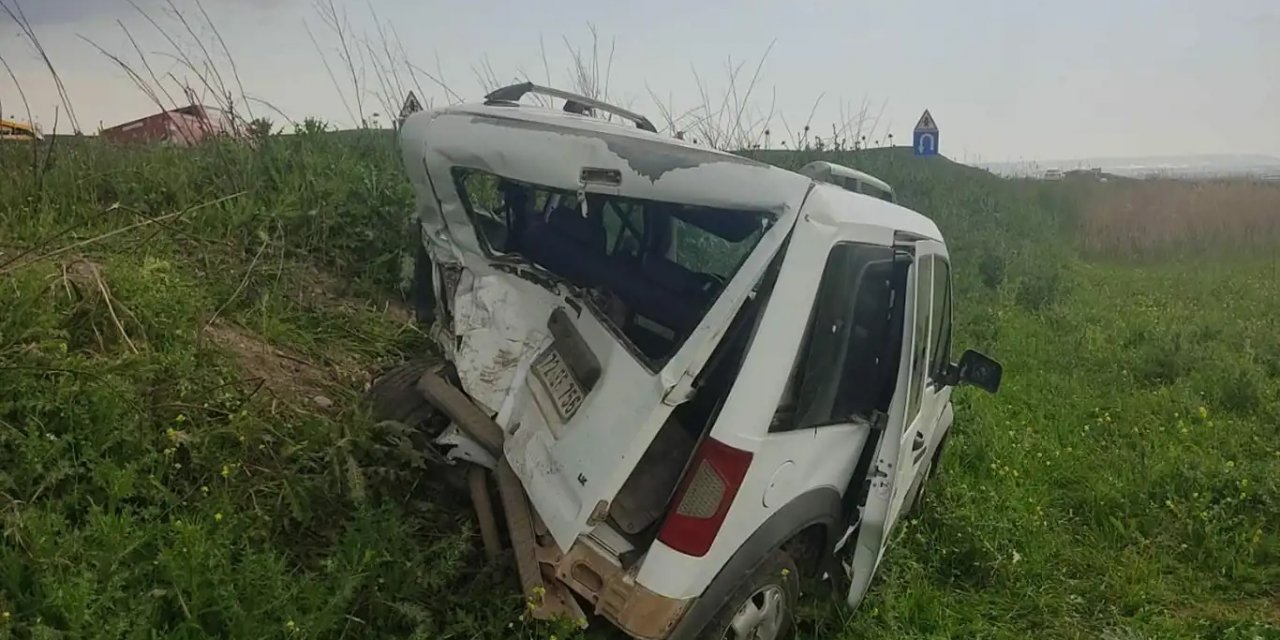 Sinan Köyü yakınlarında kaza: 4 yaralı