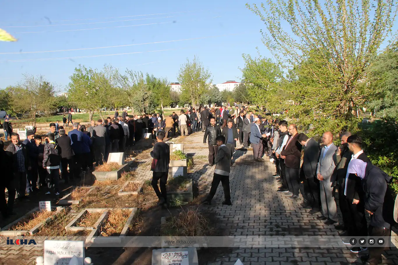 ​Yasin Börü ve arkadaşları mezarları başında yad edildi