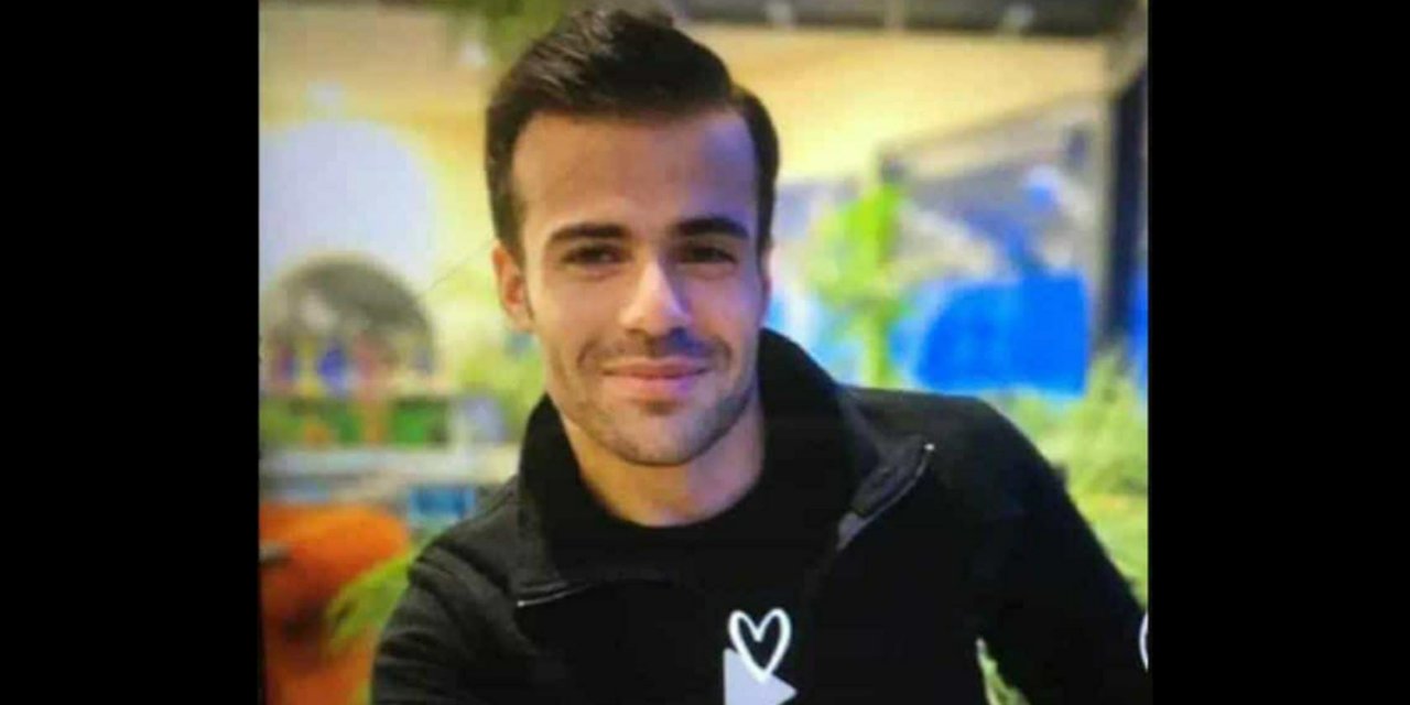 Çukurbaşı (Rûbêrê) köyünden Enver Dinçer'in oğlu ABDURRAHMAN DİNÇER vefat etmiştir