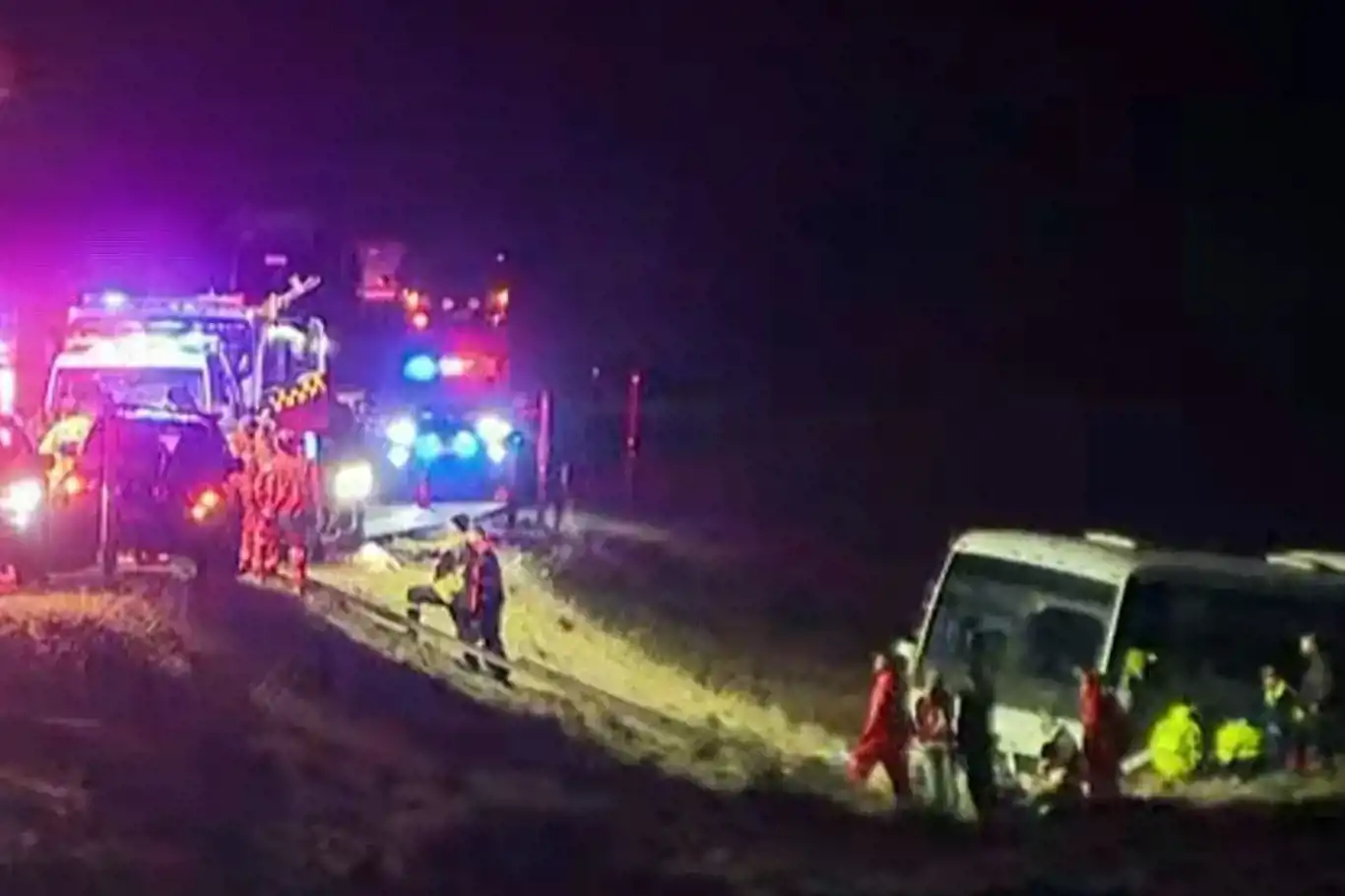 Li Meksîkayê otobus qeza kir: 18 mirî, 33 birîndar