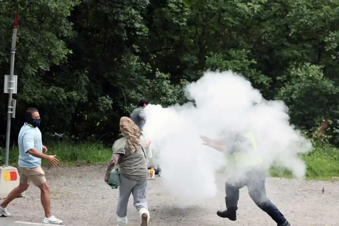 Dijminên Îslamê cardin êrîşî Quranê kirin