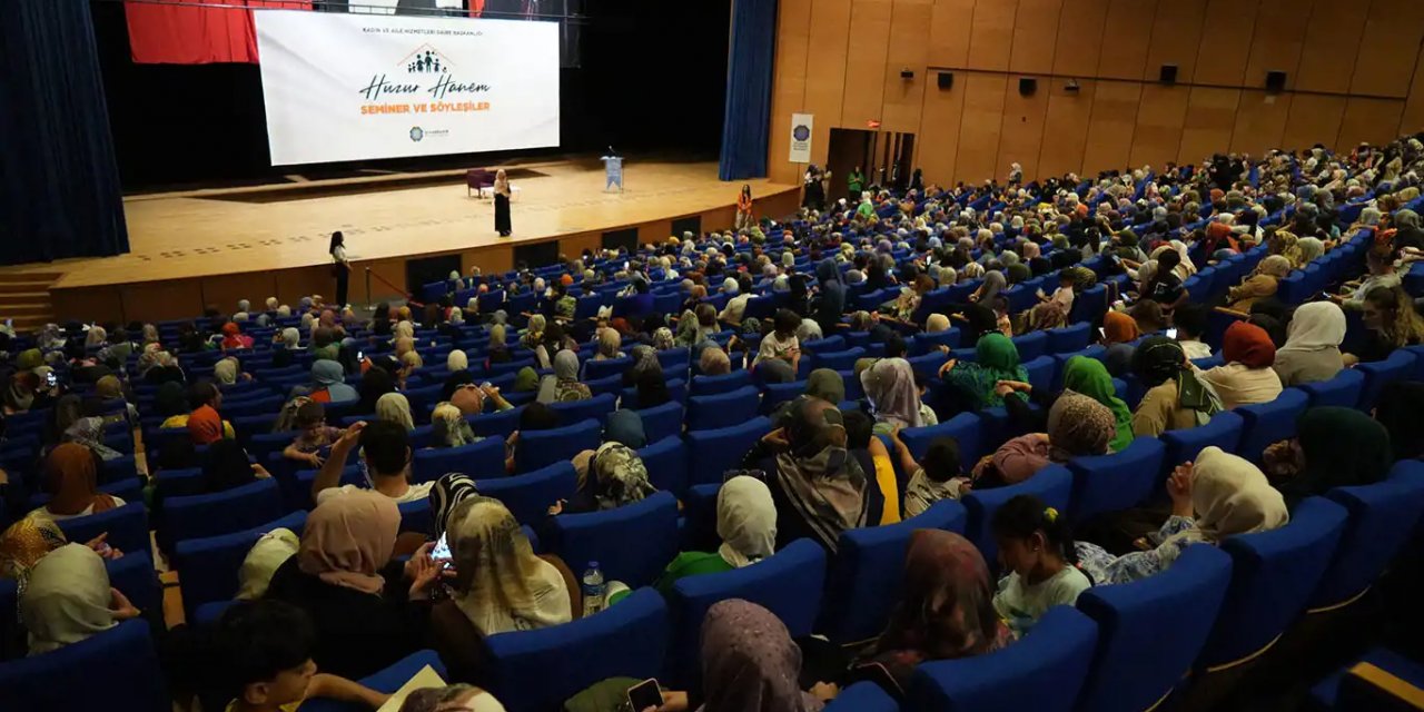 Diyarbakır'da "Huzur Hanem" buluşmaları devam ediyor