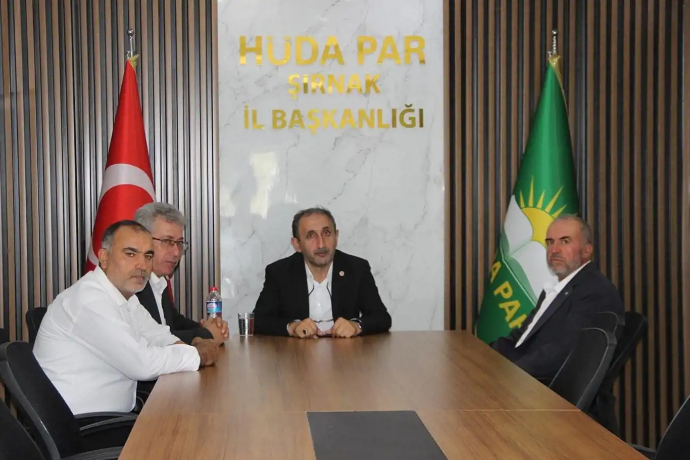 HÜDA PAR Genel Sekreteri Demir: Toplumun tüm kesiminin kendini görebileceği bir anayasaya ihtiyaç var