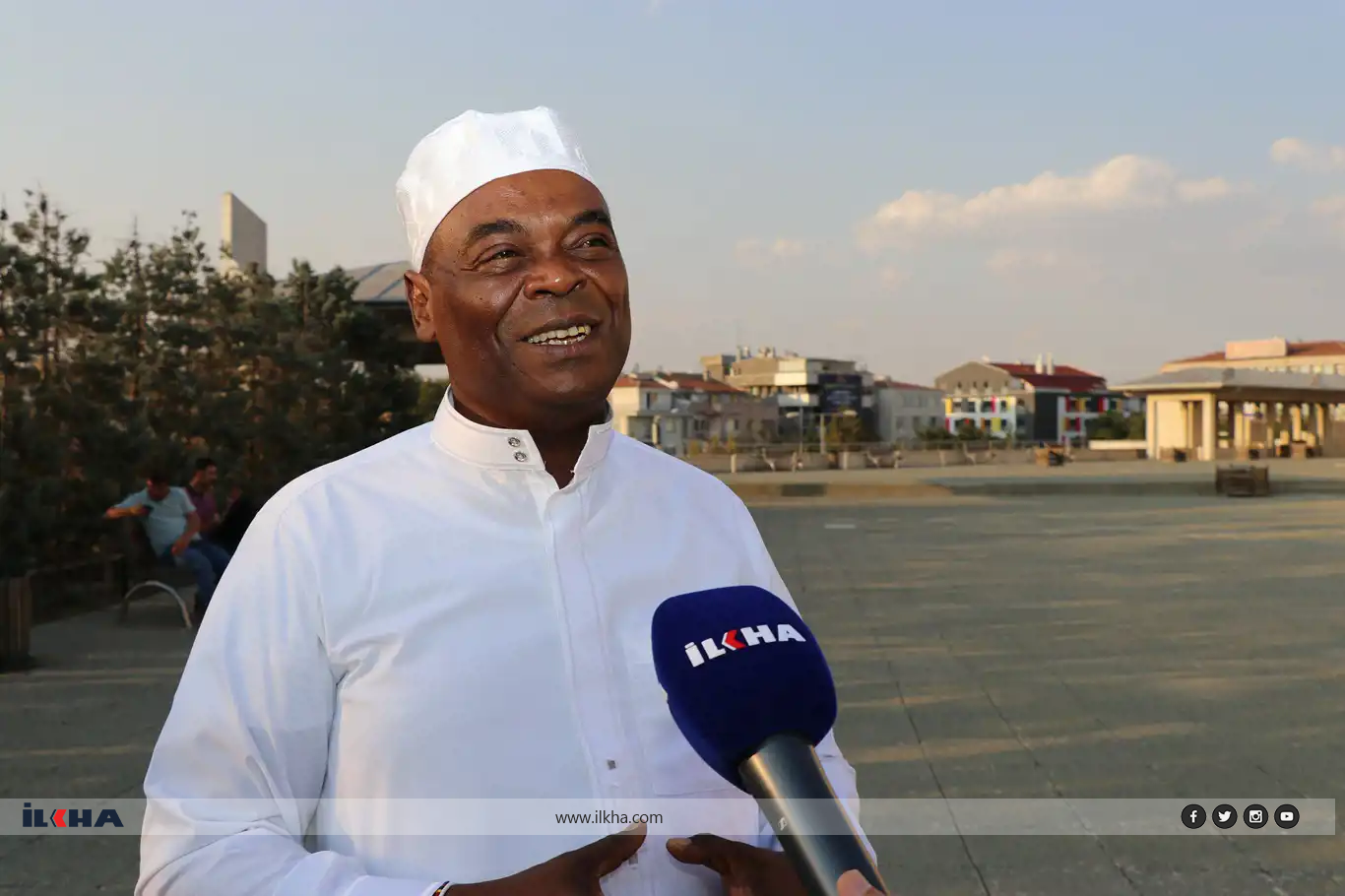 İslam’la müşerref olan Güney Afrikalı eski rahip hayat hikayesini anlattı