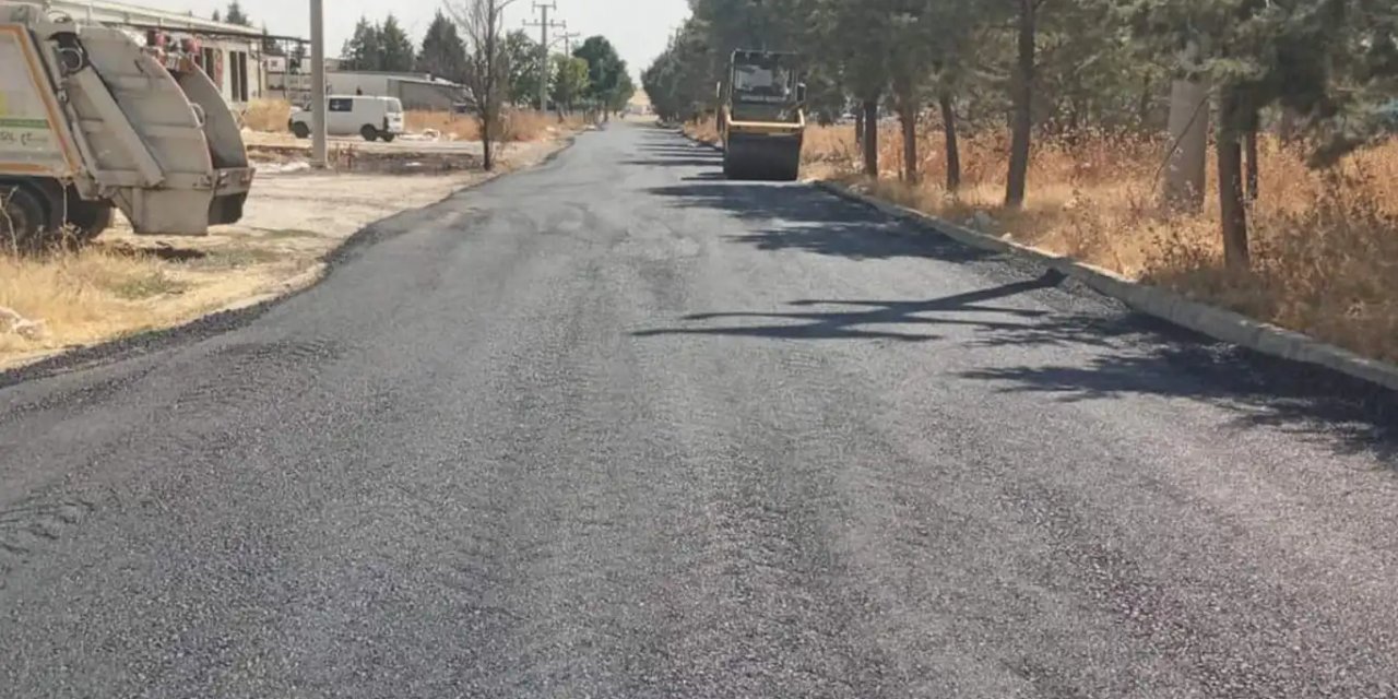 Diyarbakır'da asfalt dökme çalışmaları devam ediyor