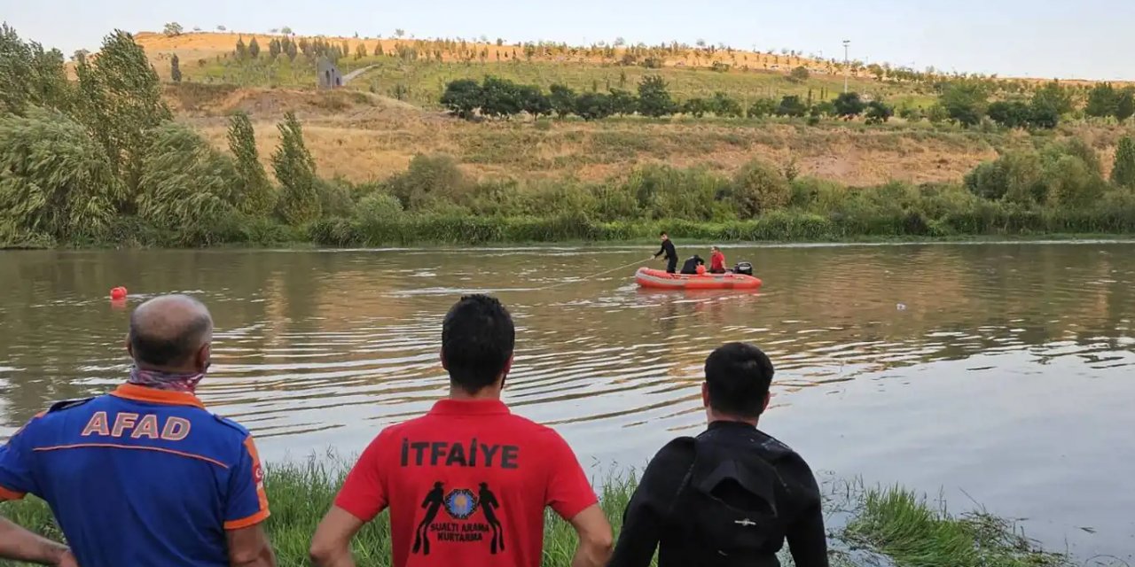 Dicle Nehri'nde kaybolan gencin cansız bedeni bulundu